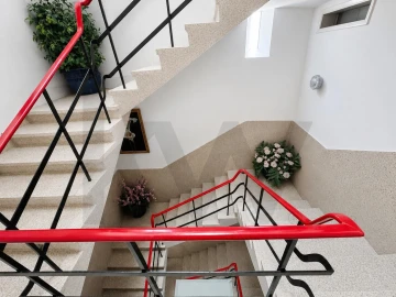 Apartamento T2 para Venda em Funchal (Se)
