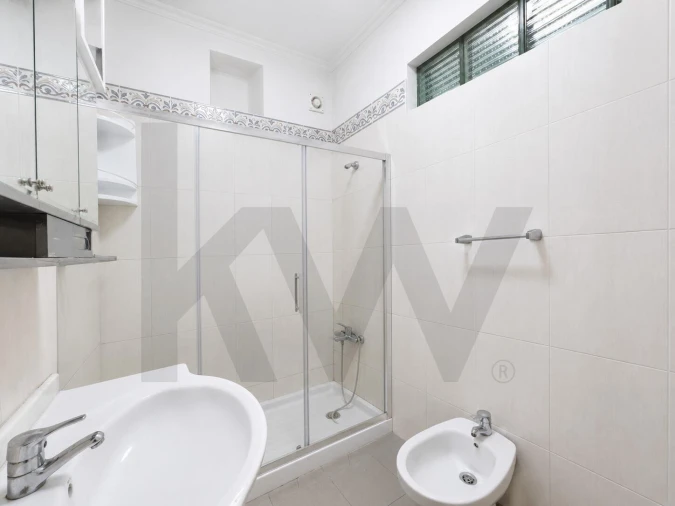 Apartamento T2 para Venda em Funchal (Se) Foto 6