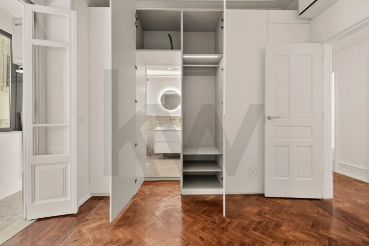 Apartamento T3 para Venda em Arroios Foto 13
