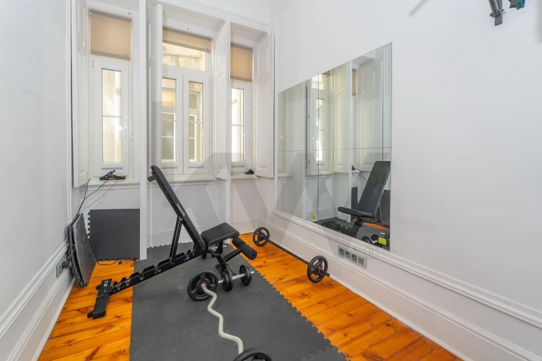 Apartamento T8 para Arrendamento em Santo António Foto 25