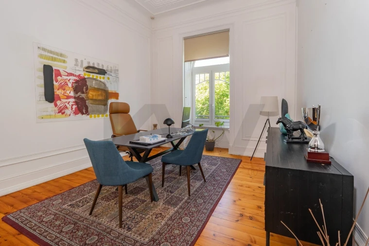 Apartamento T8 para Arrendamento em Santo António Foto 20