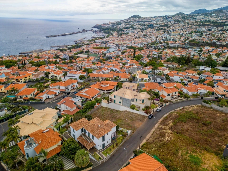 Terreno para Venda em Funchal (Santa Maria Maior) Foto 16