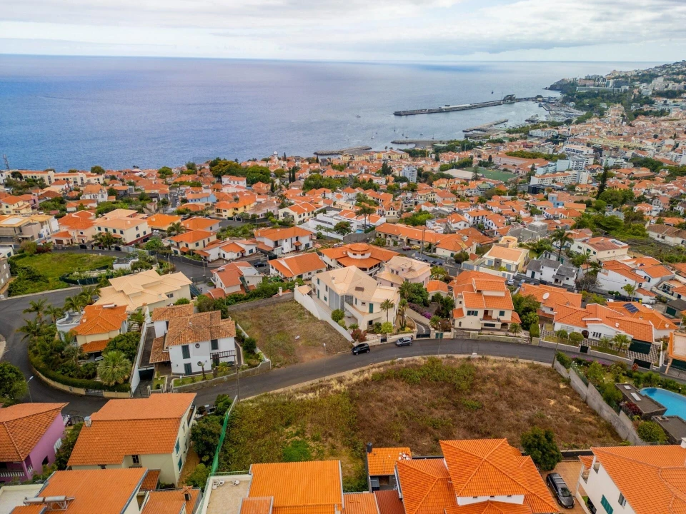 Terreno para Venda em Funchal (Santa Maria Maior) Foto 17