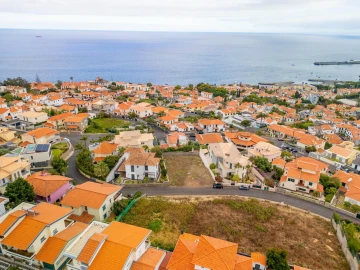 Terreno para Venda em Funchal (Santa Maria Maior)