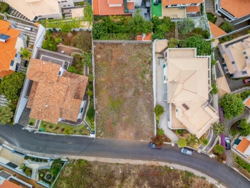 Terreno para Venda em Funchal (Santa Maria Maior)
