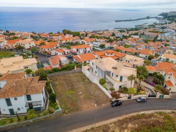 Terreno para Venda em Funchal (Santa Maria Maior)