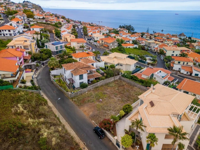 Terreno para Venda em Funchal (Santa Maria Maior) Foto 3