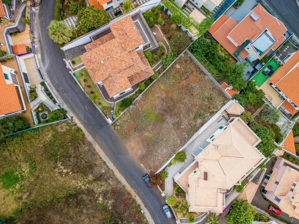 Terreno para Venda em Funchal (Santa Maria Maior) Foto 4