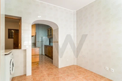 Apartamento T2 para Venda em Areeiro