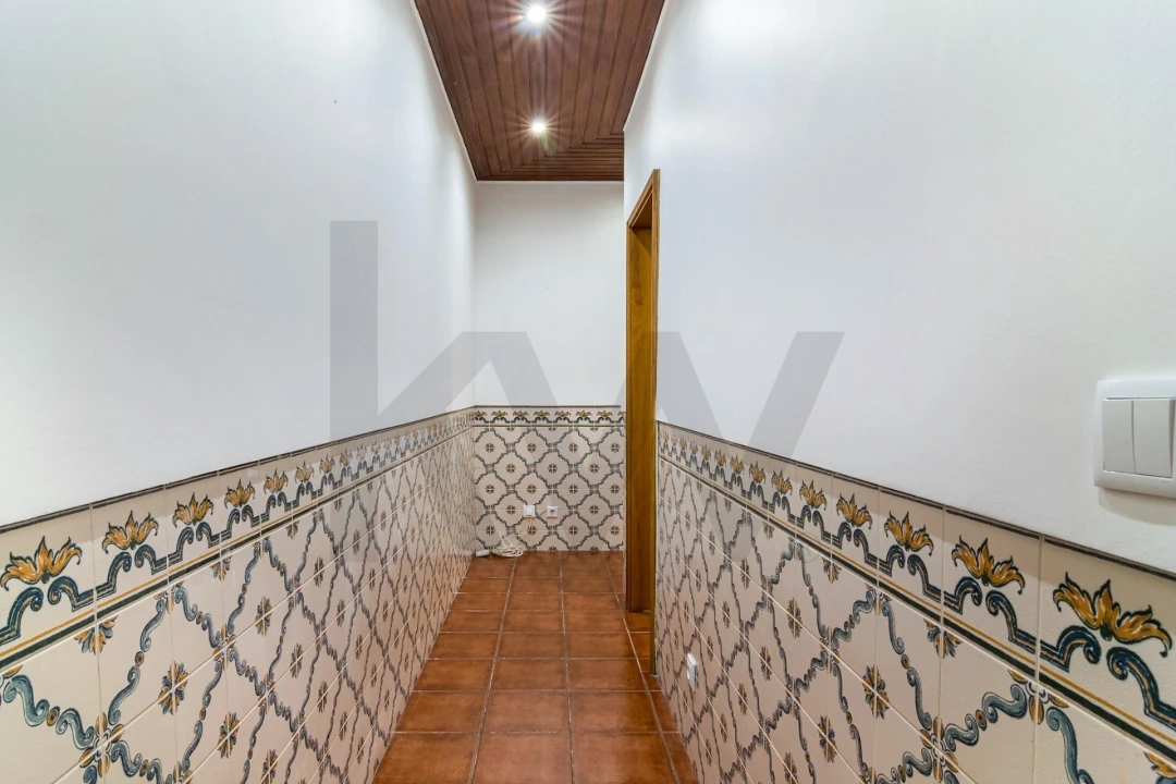 Apartamento T2 para Venda em Areeiro Foto 4