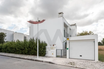 Moradia T5 para Venda em Quinta do Anjo
