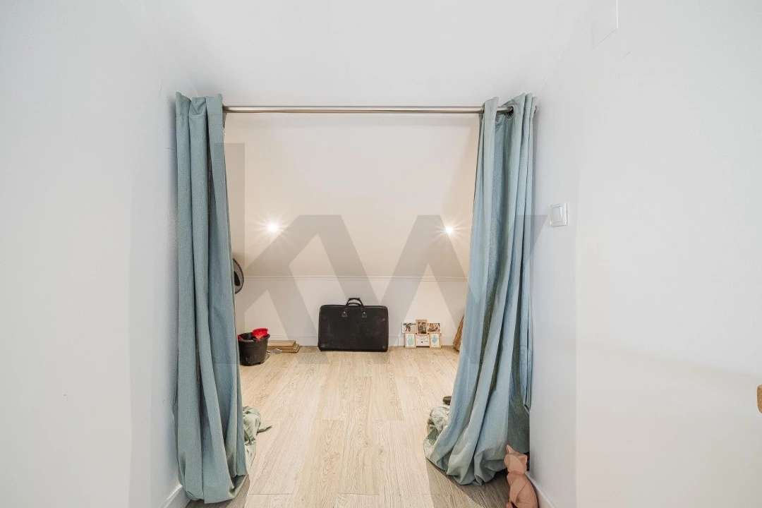 Apartamento T3 para Venda em Arroios Foto 32