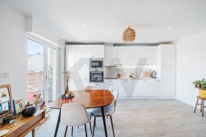 Apartamento T3 para Venda em Arroios