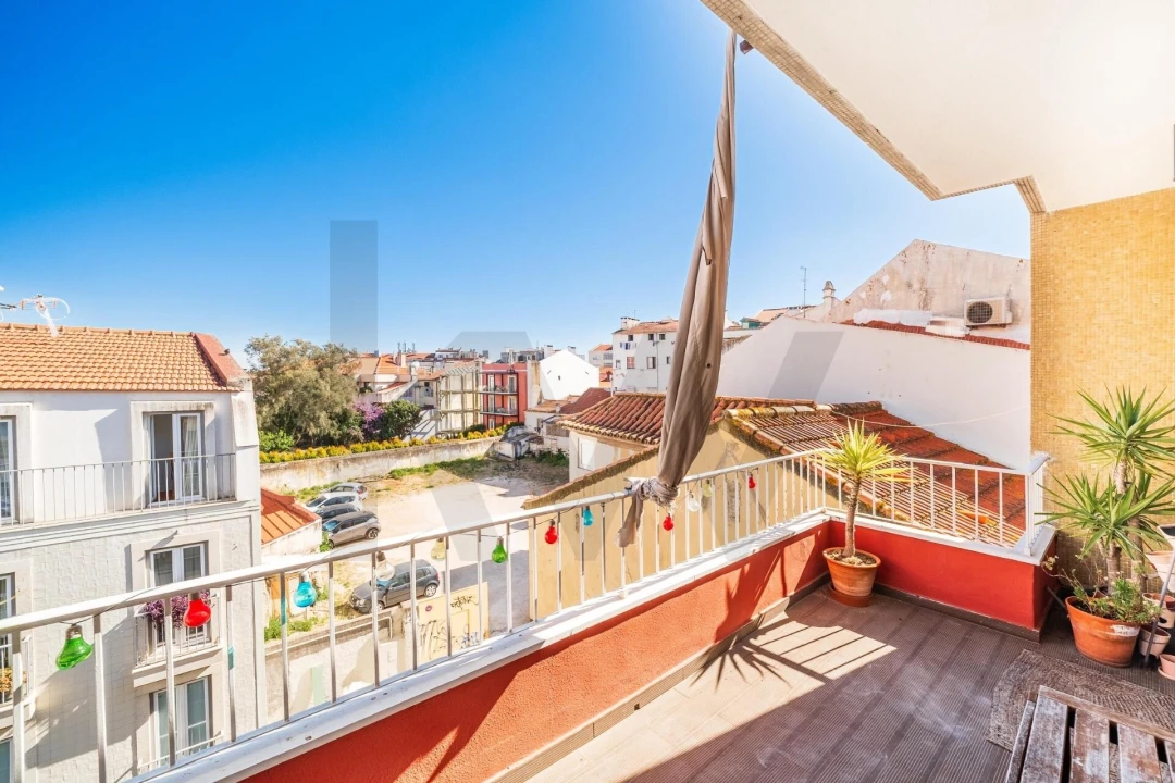 Apartamento T3 para Venda em Arroios Foto 11