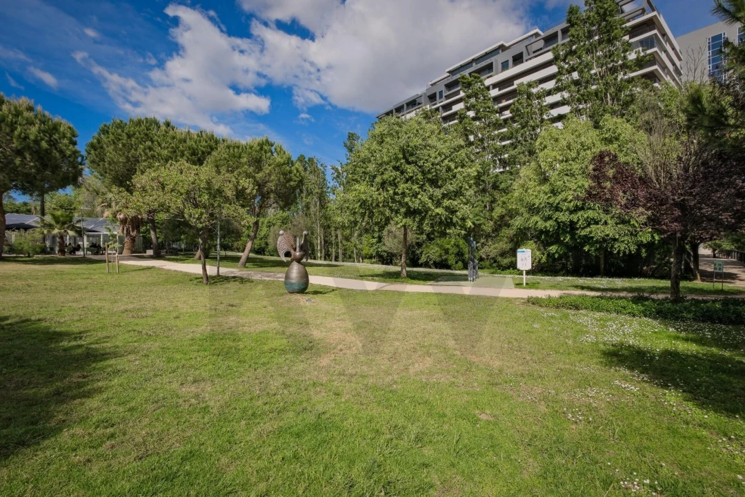 Apartamento T3 para Arrendamento em Algés, Linda-A-Velha e Cruz Quebrada-Dafundo Foto 45