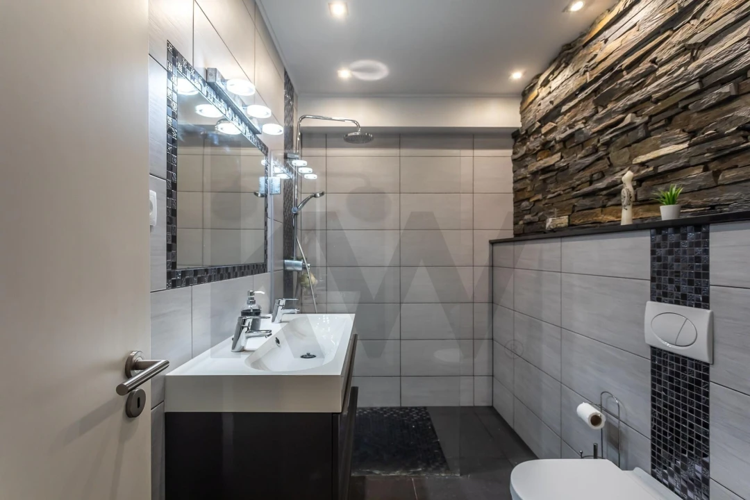 Apartamento T3 para Venda em Rio de Mouro Foto 33