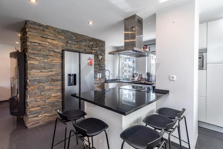 Apartamento T3 para Venda em Rio de Mouro Foto 8