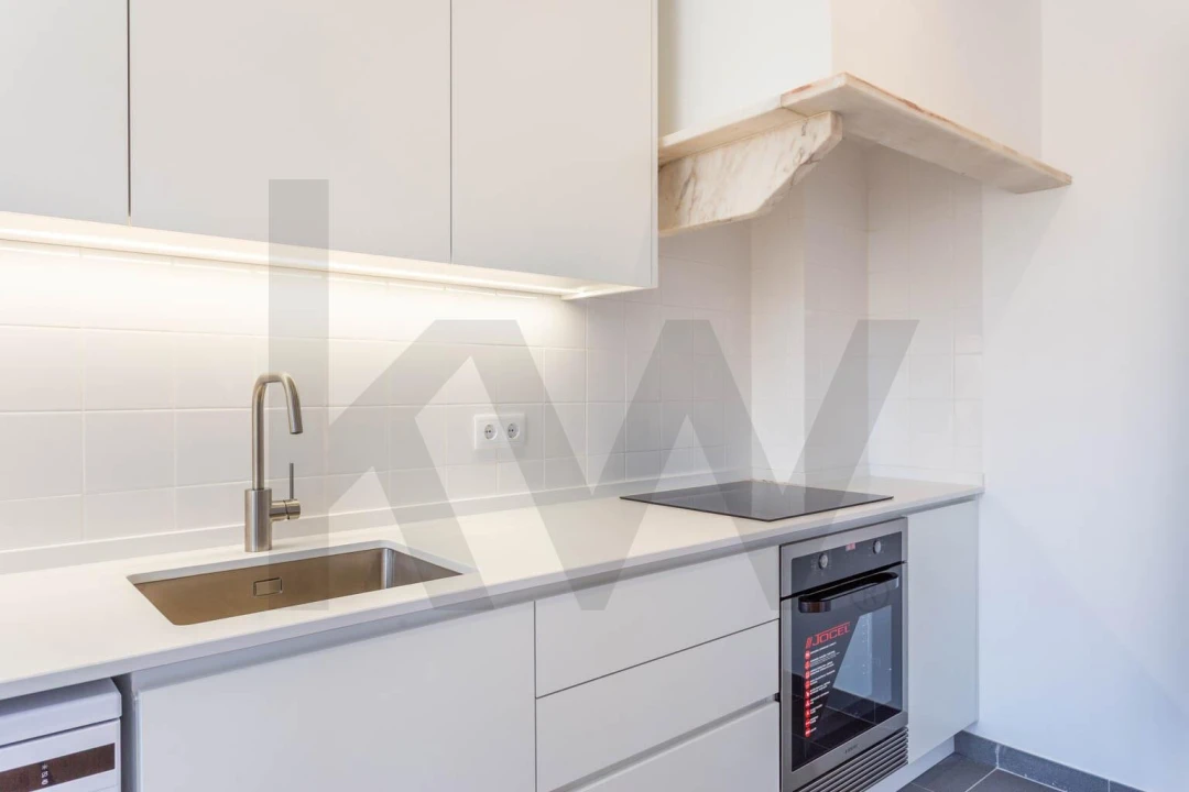 Apartamento T2 para Arrendamento em Porto Salvo Foto 11