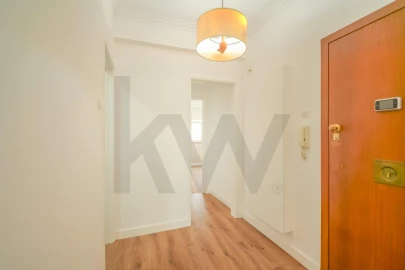 Apartamento T2 para Venda em Benfica