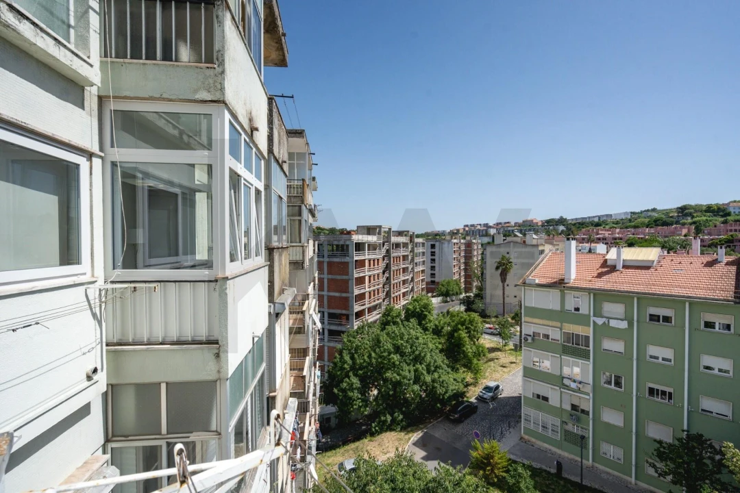 Apartamento T2 para Arrendamento em Lumiar Foto 20