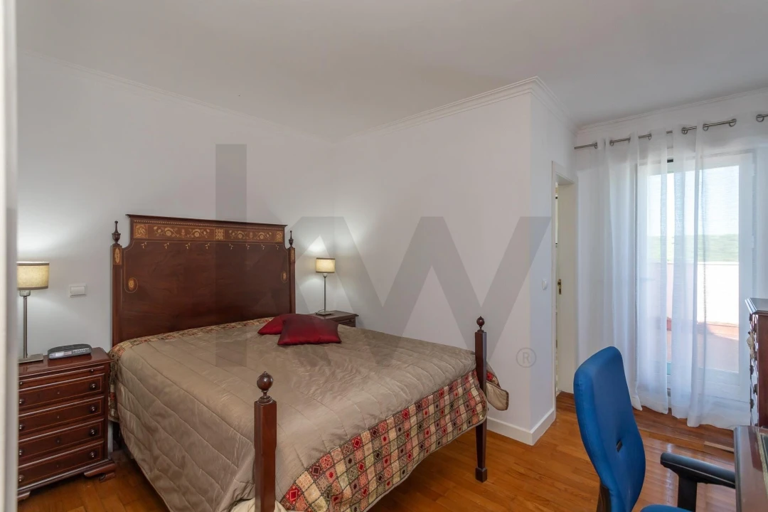 Apartamento T3 para Venda em Algés, Linda-A-Velha e Cruz Quebrada-Dafundo Foto 26