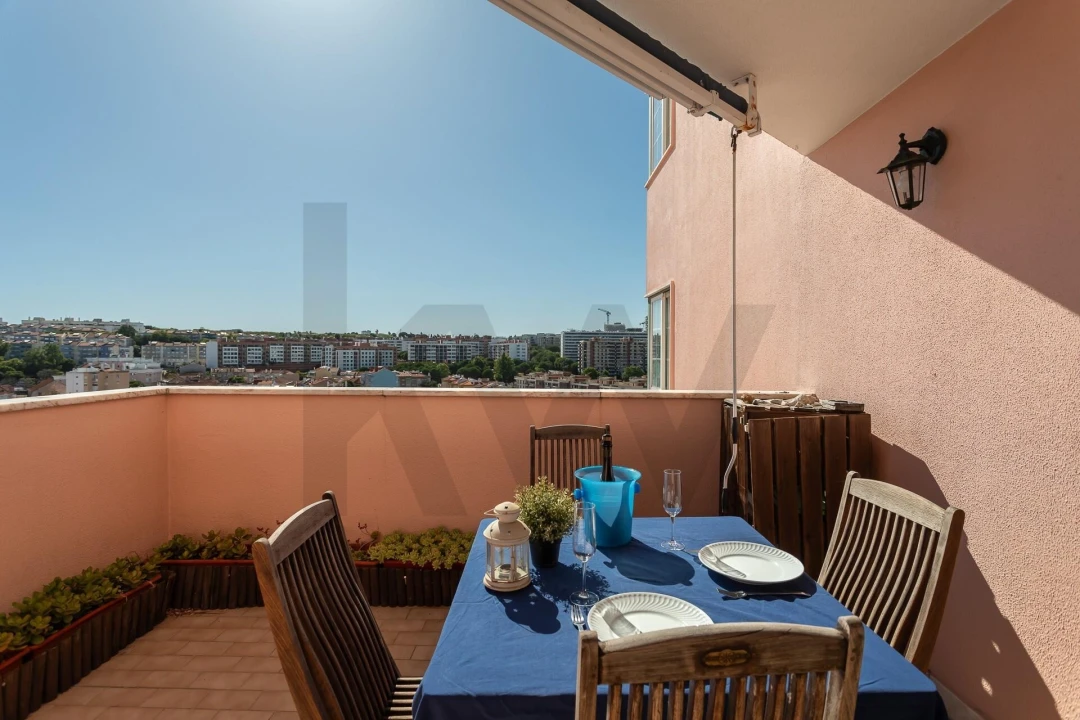 Apartamento T3 para Venda em Algés, Linda-A-Velha e Cruz Quebrada-Dafundo Foto 13
