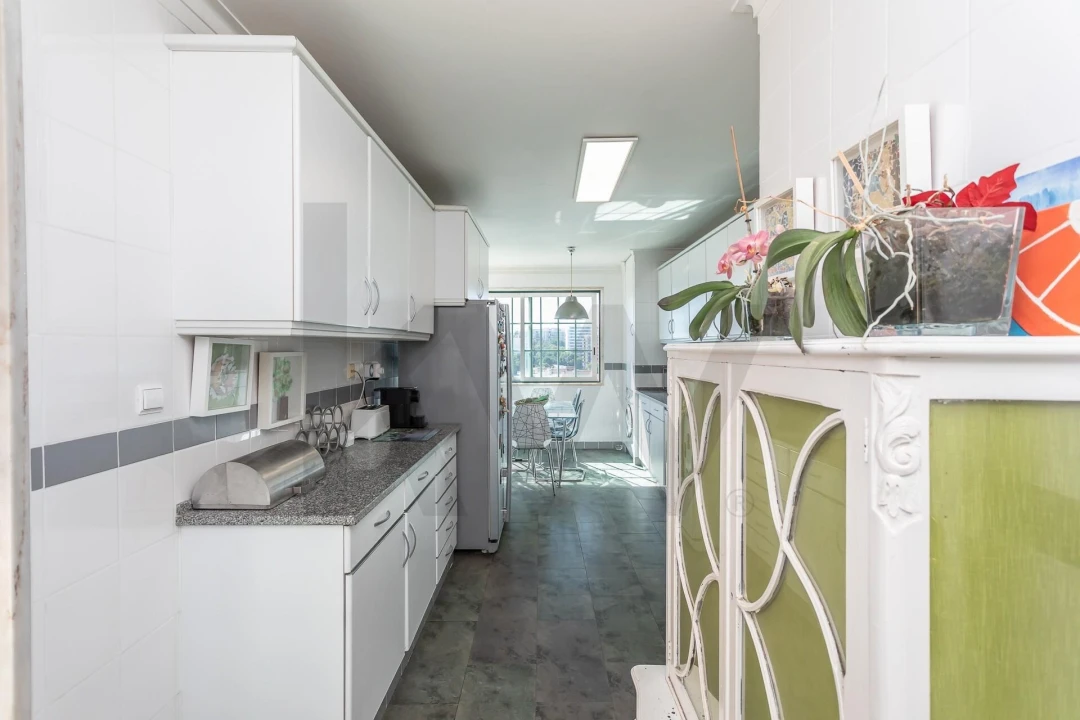 Apartamento T3 para Venda em Algés, Linda-A-Velha e Cruz Quebrada-Dafundo Foto 7