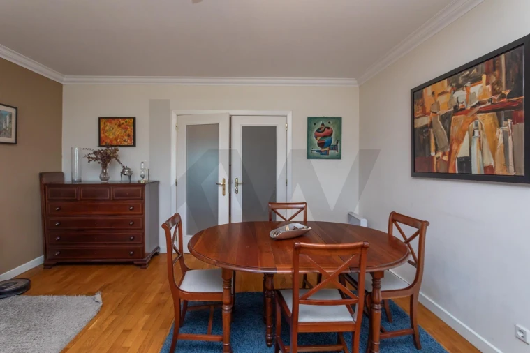 Apartamento T3 para Venda em Algés, Linda-A-Velha e Cruz Quebrada-Dafundo Foto 25