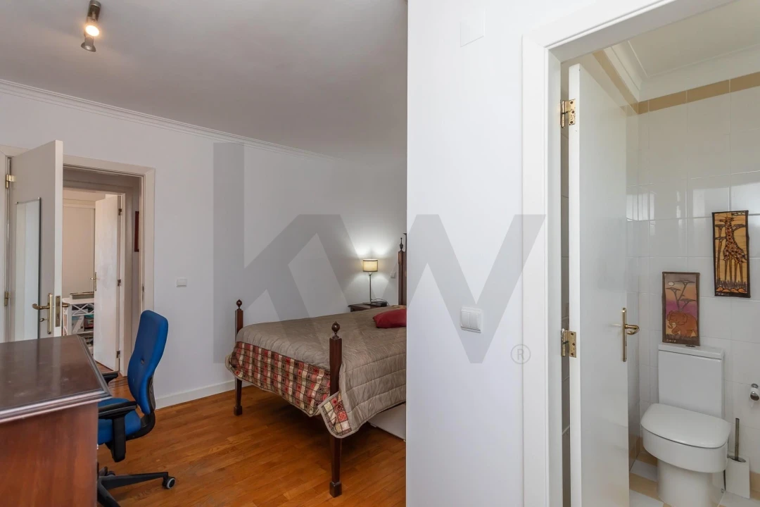 Apartamento T3 para Venda em Algés, Linda-A-Velha e Cruz Quebrada-Dafundo Foto 28
