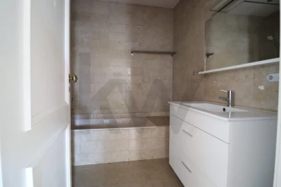 Apartamento T1 para Arrendamento em Matosinhos e Leça da Palmeira