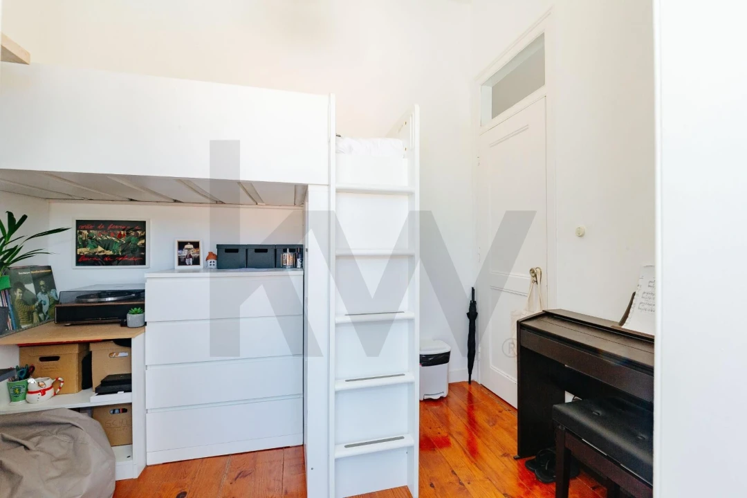 Moradia T8 para Venda em Carcavelos e Parede Foto 49