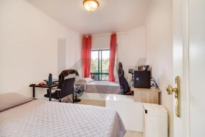 Apartamento T3 para Venda em Almada, Cova da Piedade, Pragal e Cacilhas
