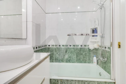 Apartamento T3 para Venda em Almada, Cova da Piedade, Pragal e Cacilhas