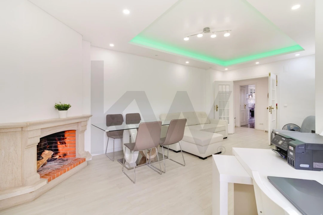 Apartamento T3 para Venda em Almada, Cova da Piedade, Pragal e Cacilhas Foto 6