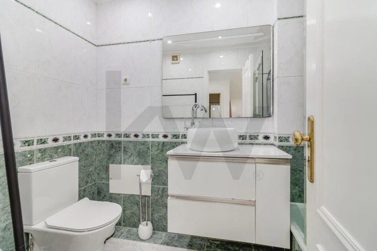 Apartamento T3 para Venda em Almada, Cova da Piedade, Pragal e Cacilhas Foto 11