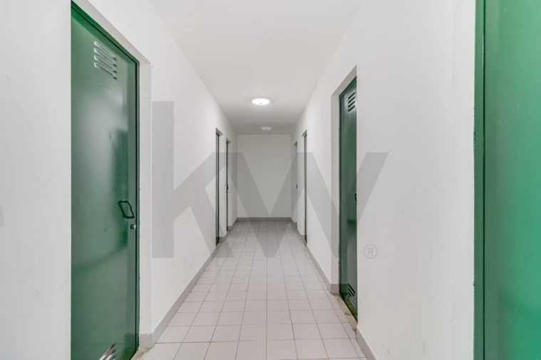 Apartamento T3 para Venda em Almada, Cova da Piedade, Pragal e Cacilhas Foto 25