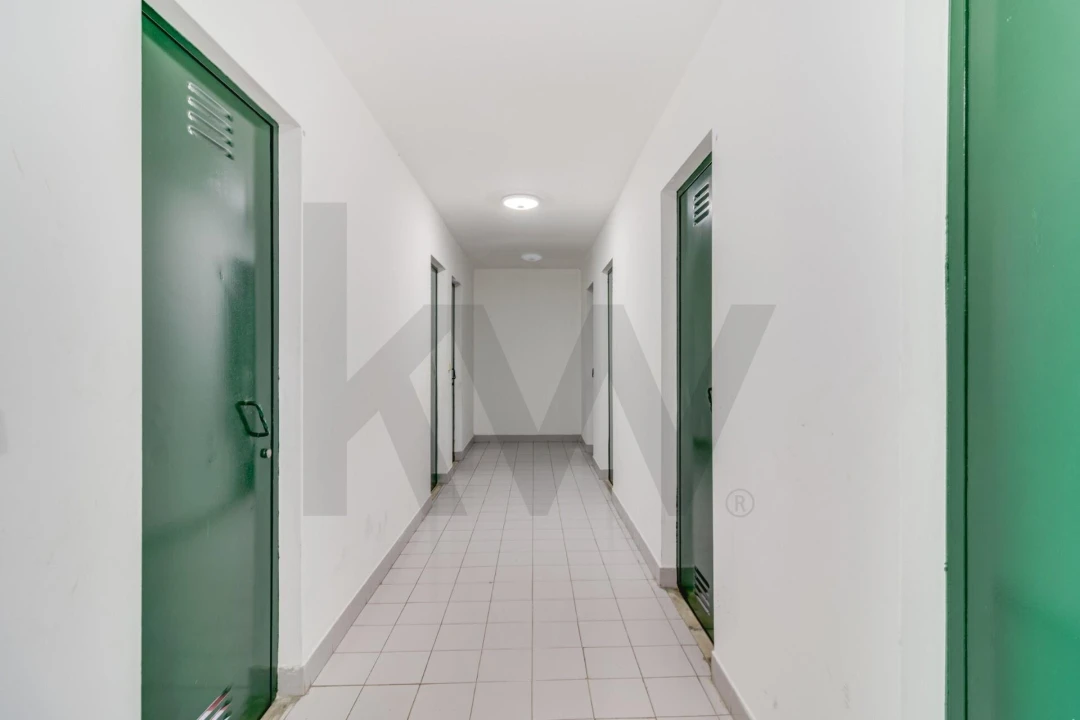 Apartamento T3 para Venda em Almada, Cova da Piedade, Pragal e Cacilhas Foto 25