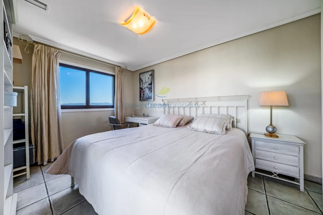 Apartamento T1 para Venda em Albufeira e Olhos de Água Foto 29