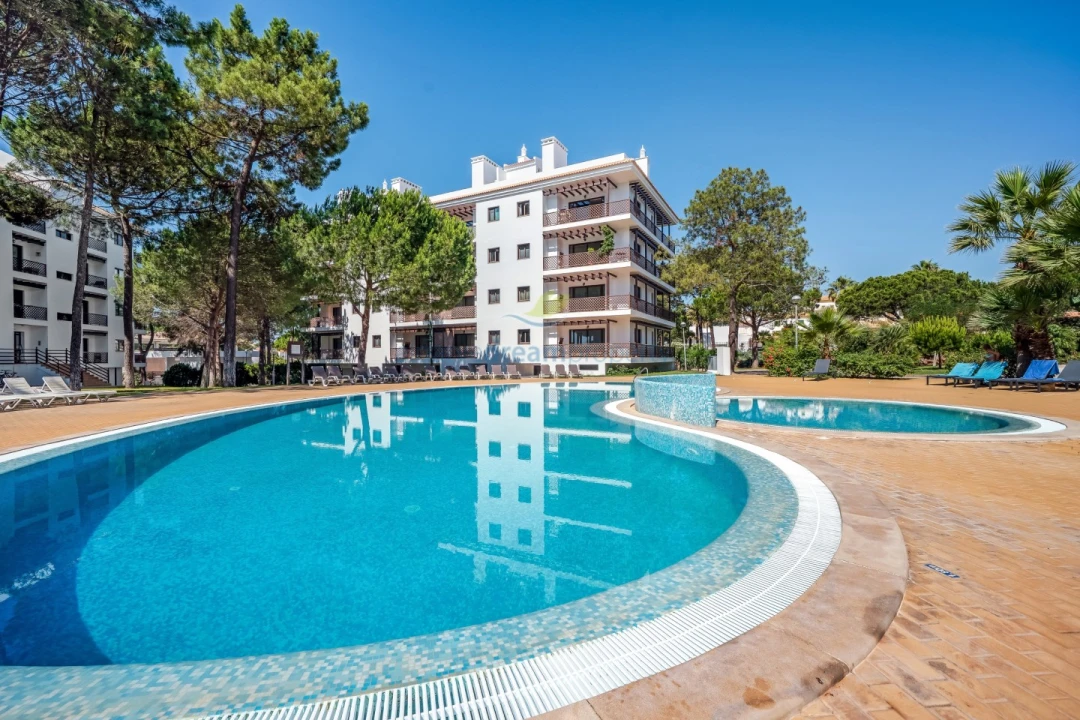 Apartamento T1 para Venda em Albufeira e Olhos de Água Foto 3