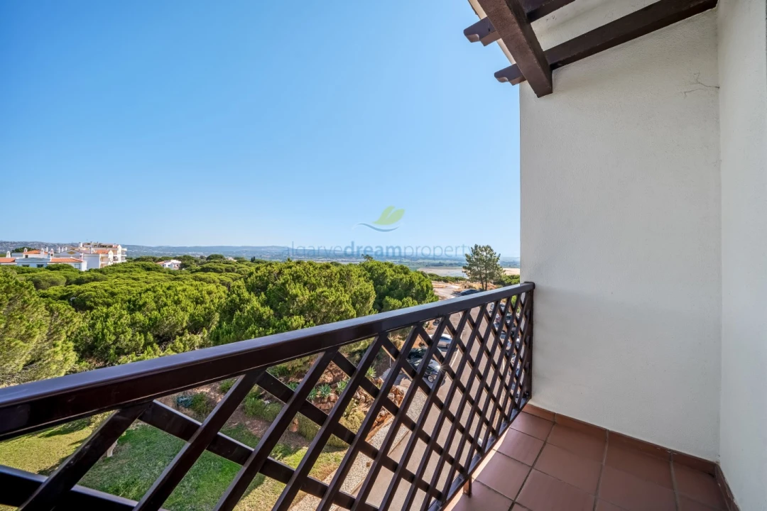 Apartamento T1 para Venda em Albufeira e Olhos de Água Foto 33