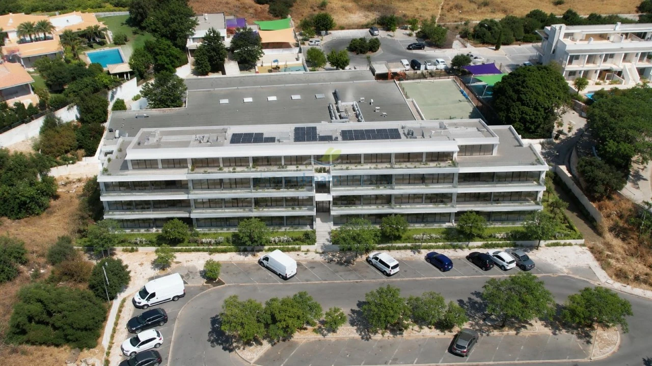 Terreno para Venda em Albufeira e Olhos de Água Foto 7