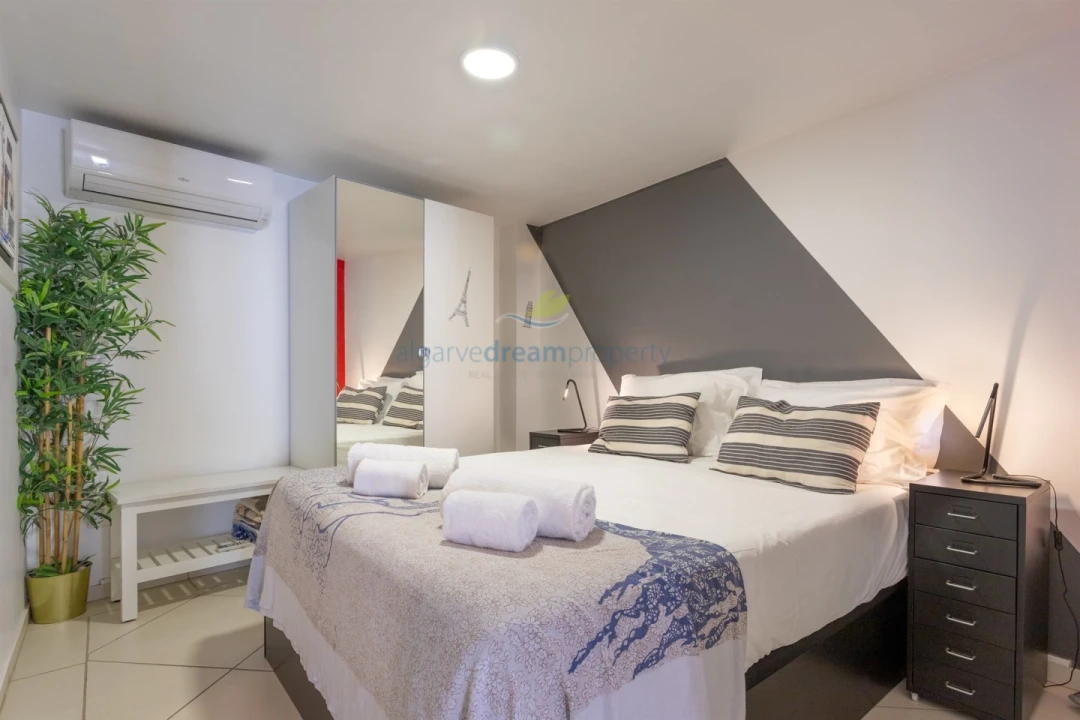 Moradia T2 para Venda em Albufeira e Olhos de Água Foto 5