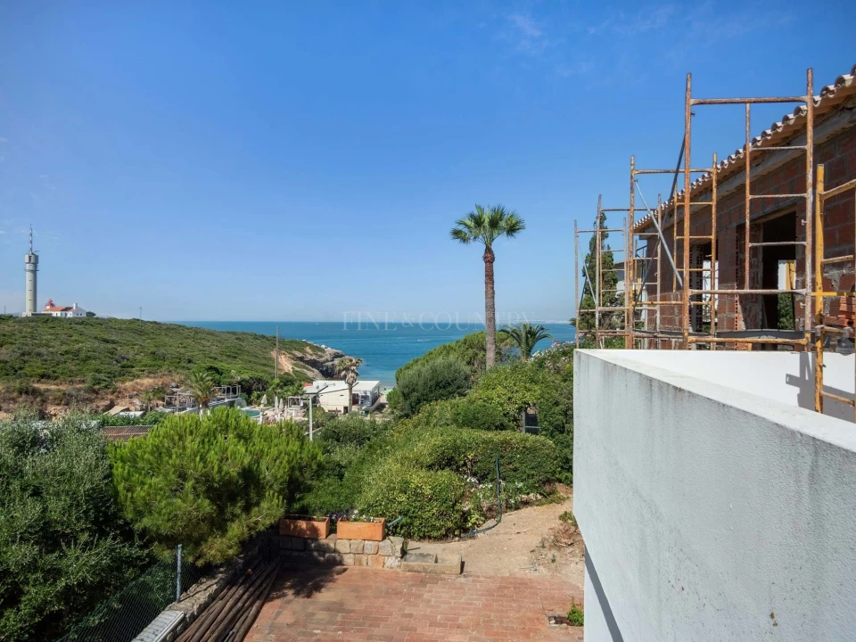 Apartamento T4 para Venda em Ferragudo Foto 14