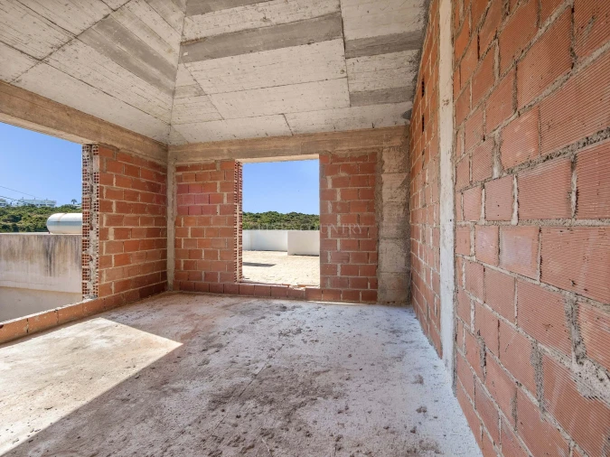 Apartamento T4 para Venda em Ferragudo Foto 6