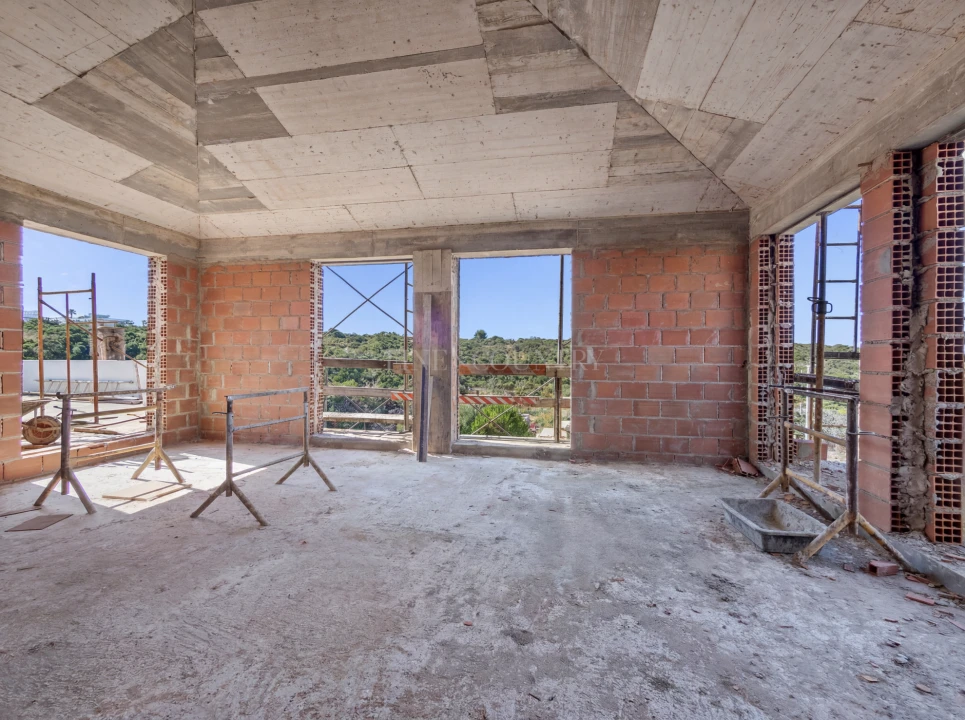 Apartamento T4 para Venda em Ferragudo Foto 10