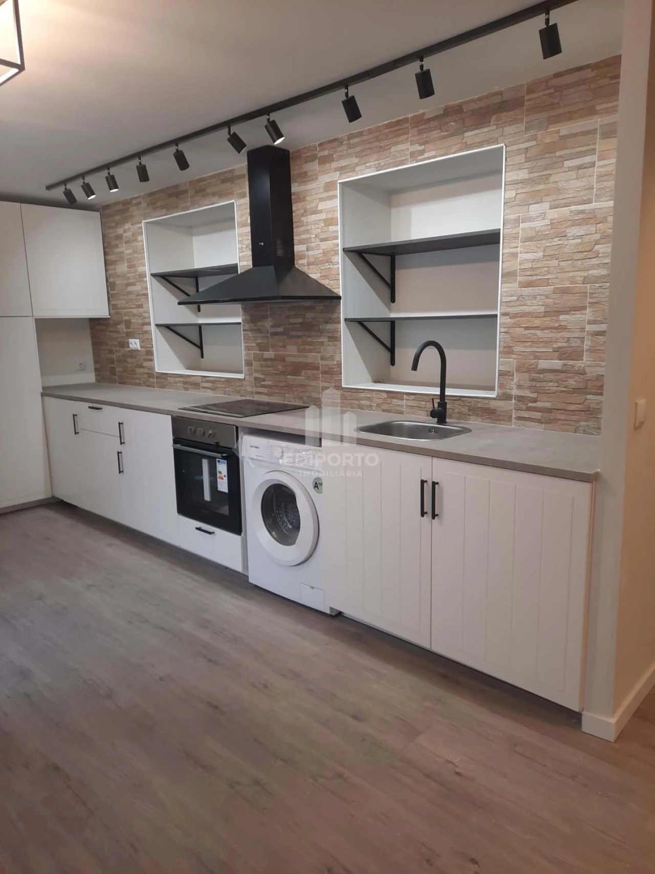 Apartamento T1 para Venda em Bonfim Foto 43