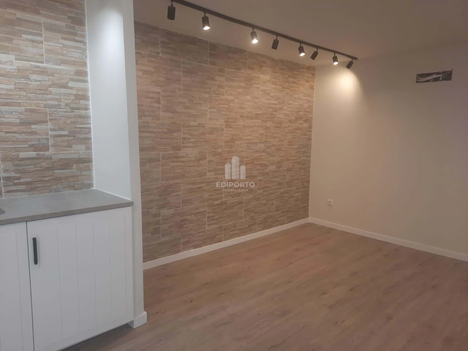 Apartamento T1 para Venda em Bonfim Foto 11