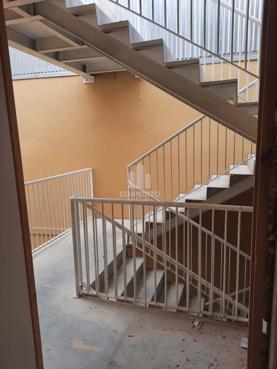 Apartamento T1 para Venda em Bonfim Foto 44