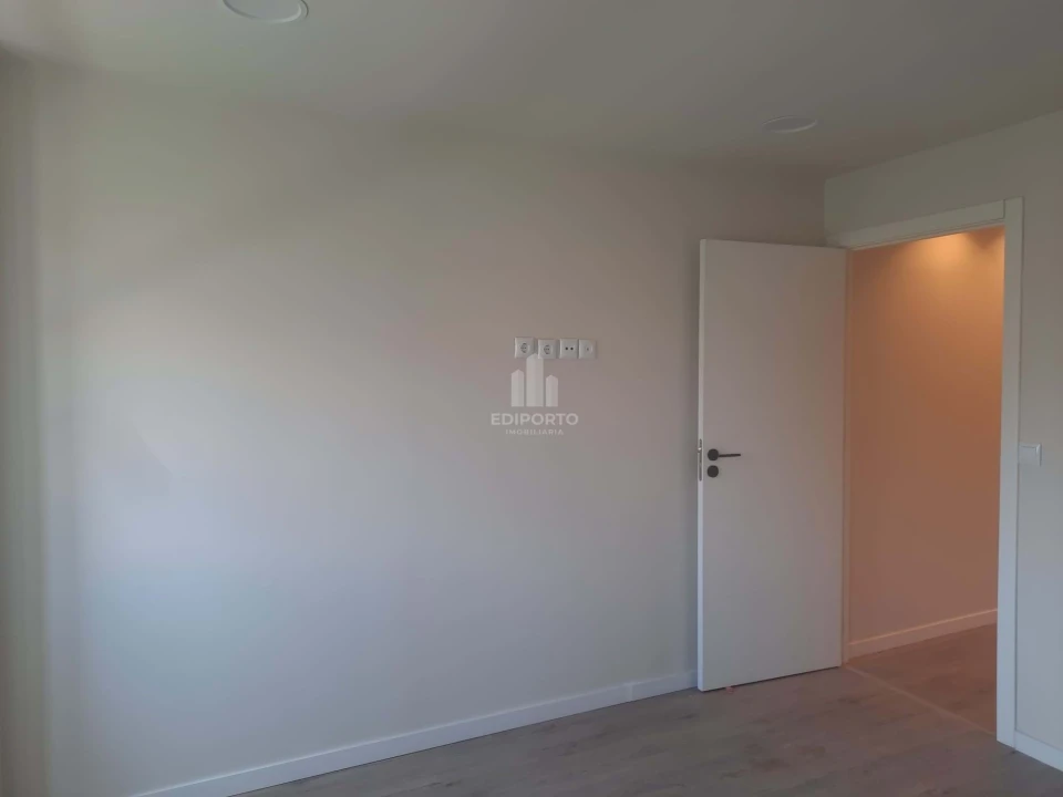 Apartamento T1 para Venda em Bonfim Foto 13