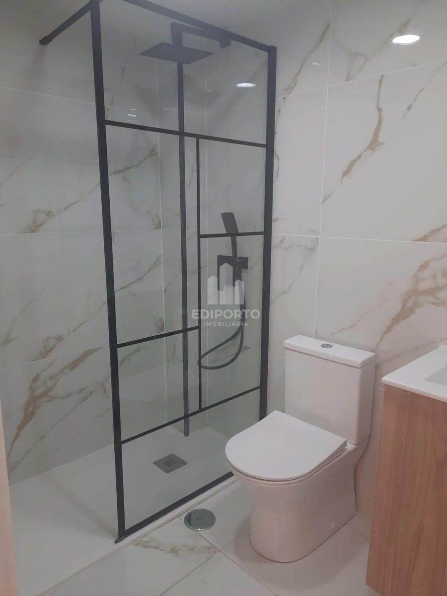 Apartamento T1 para Venda em Bonfim Foto 18